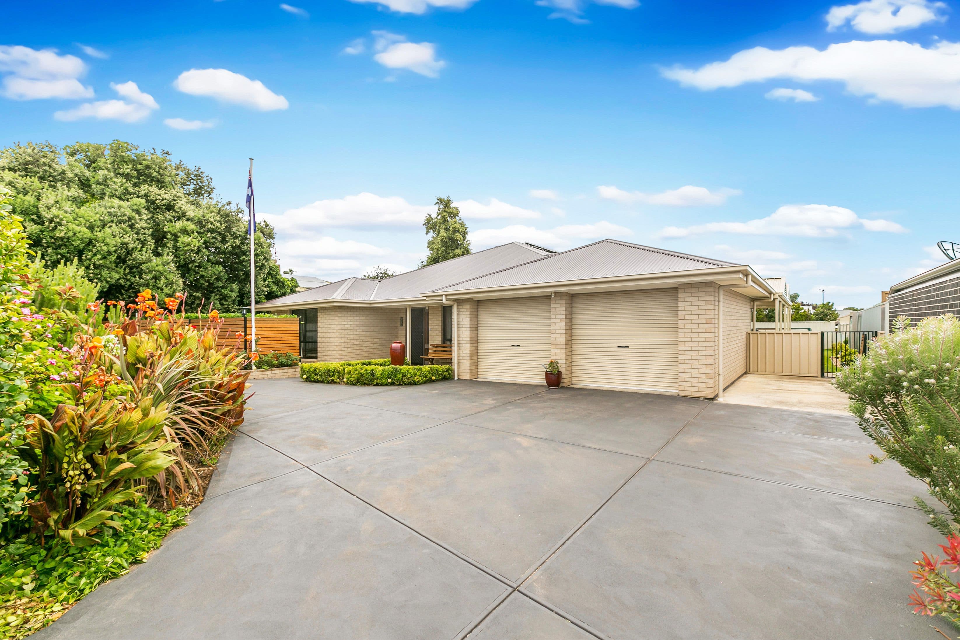 572 Morphett Road, Dover Gardens SA 5048, Dover Gardens - Image 1