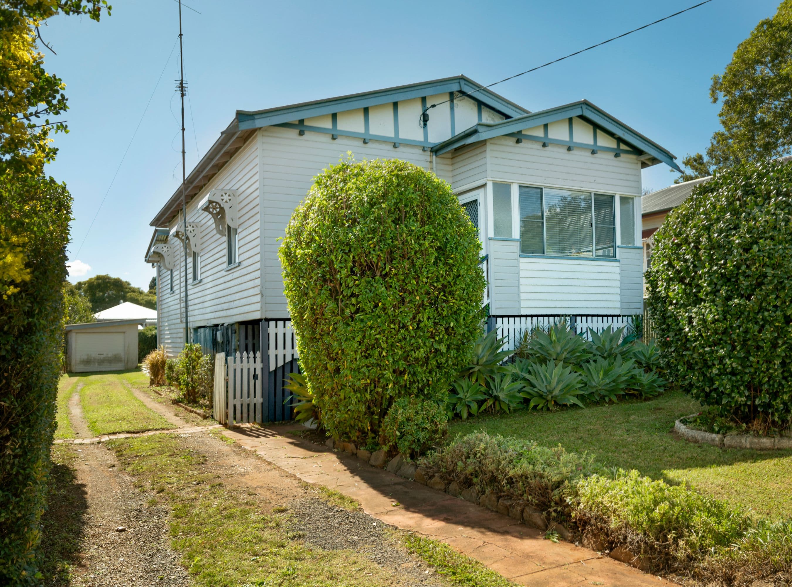 207 Long Street, South Toowoomba QLD 4350, South Toowoomba - Image 1