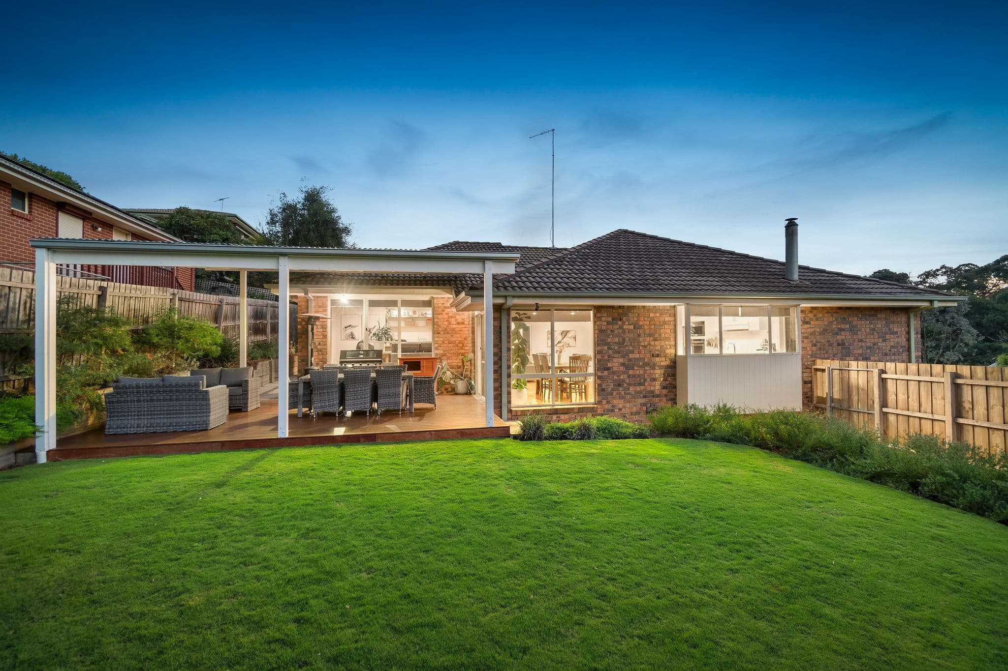 2 Siyan Rise, Diamond Creek VIC 3089, Diamond Creek - Thumbnail 2