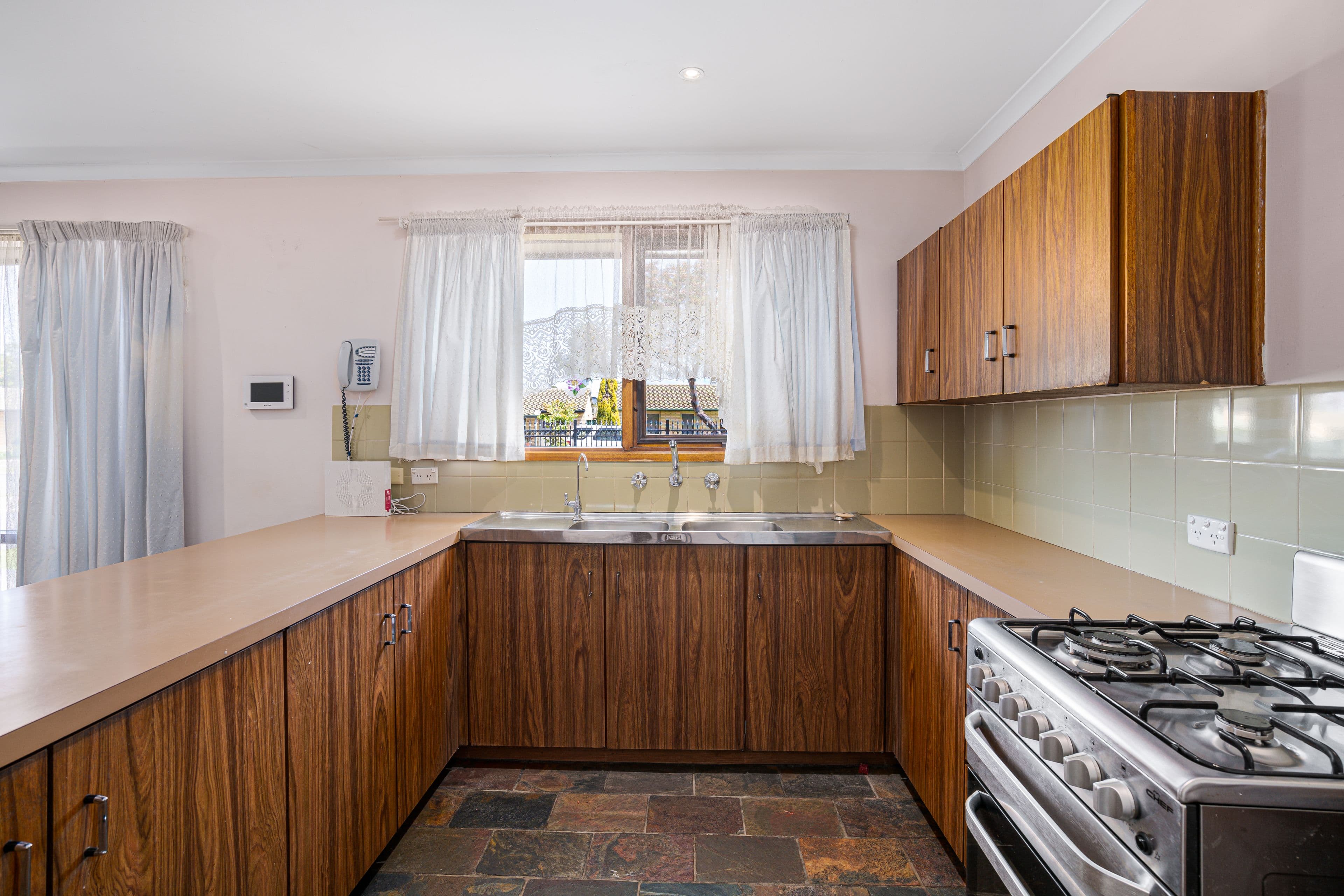 23 Kingfisher Drive, Semaphore Park SA 5019, Semaphore Park - Thumbnail 7