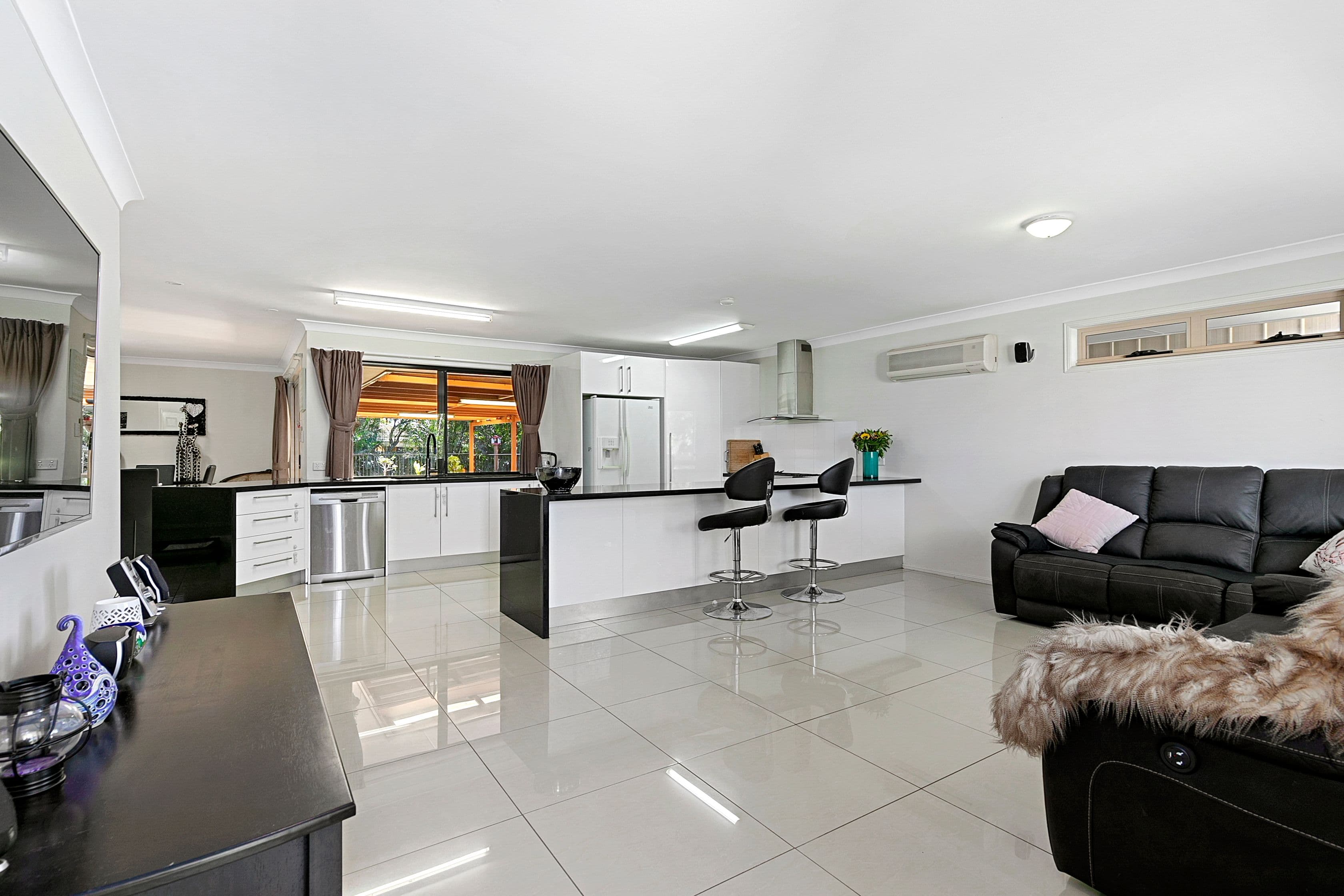 71 Montgomery Drive, Alexandra Hills QLD 4161, Alexandra Hills - Thumbnail 3