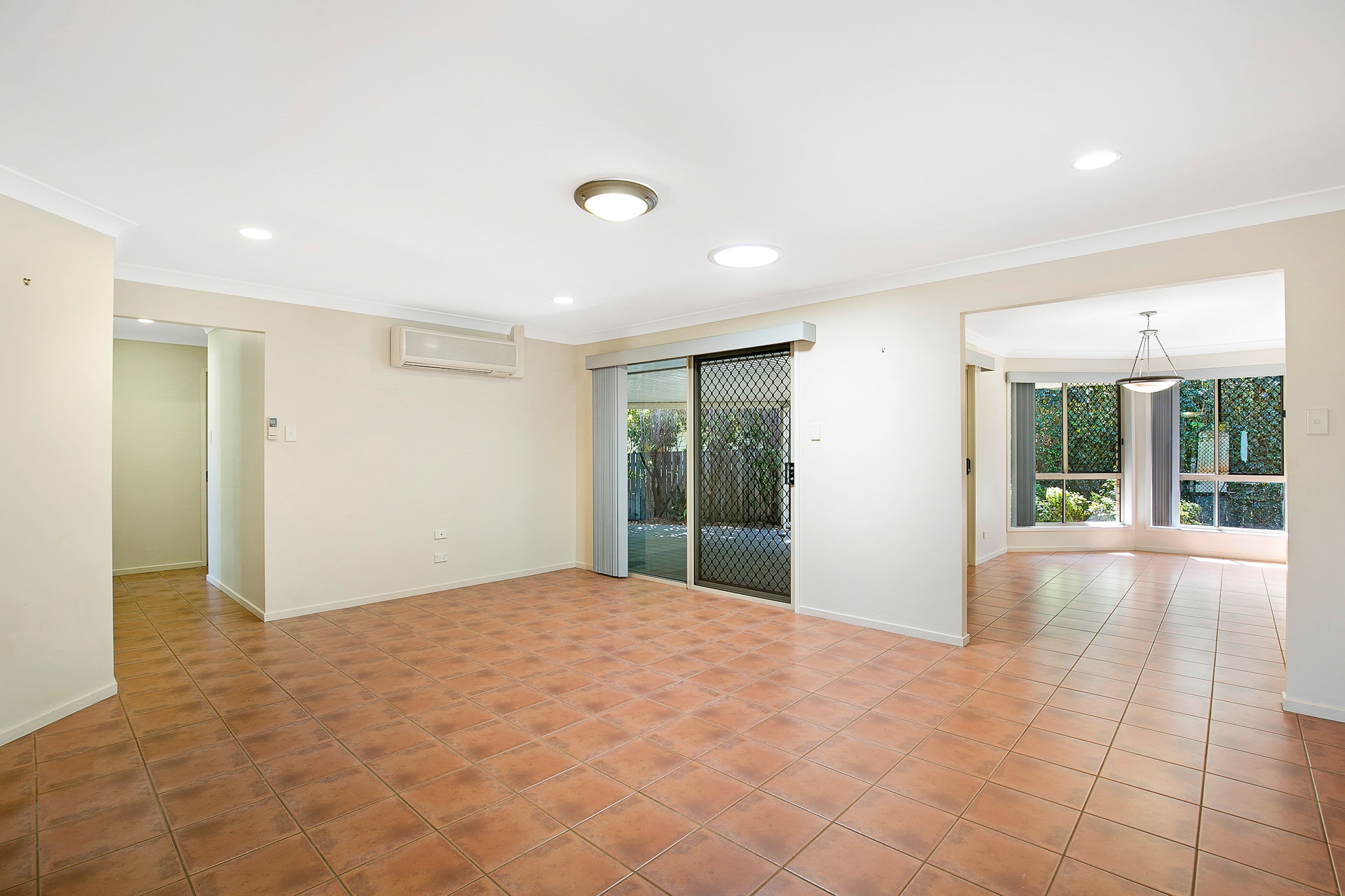2 Sweetapple Crescent, Centenary Heights QLD 4350, Centenary Heights - Thumbnail 2