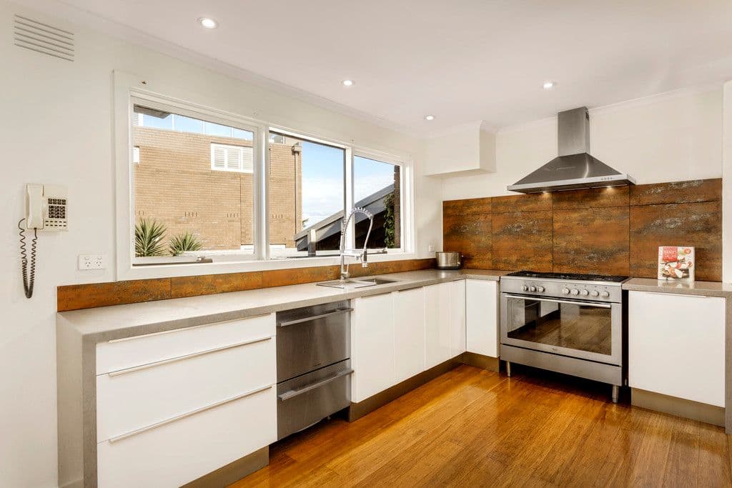 42 Somerville Street, Doncaster VIC 3108, Doncaster - Thumbnail 3