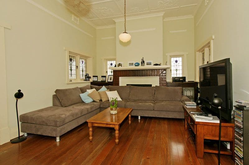 16 Hill View Road, MOUNT LAWLEY WA 6050, Mount Lawley - Thumbnail 3