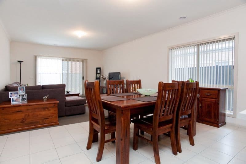 26 Middlesborough Drive, CRAIGIEBURN VIC 3064, Craigieburn - Thumbnail 3