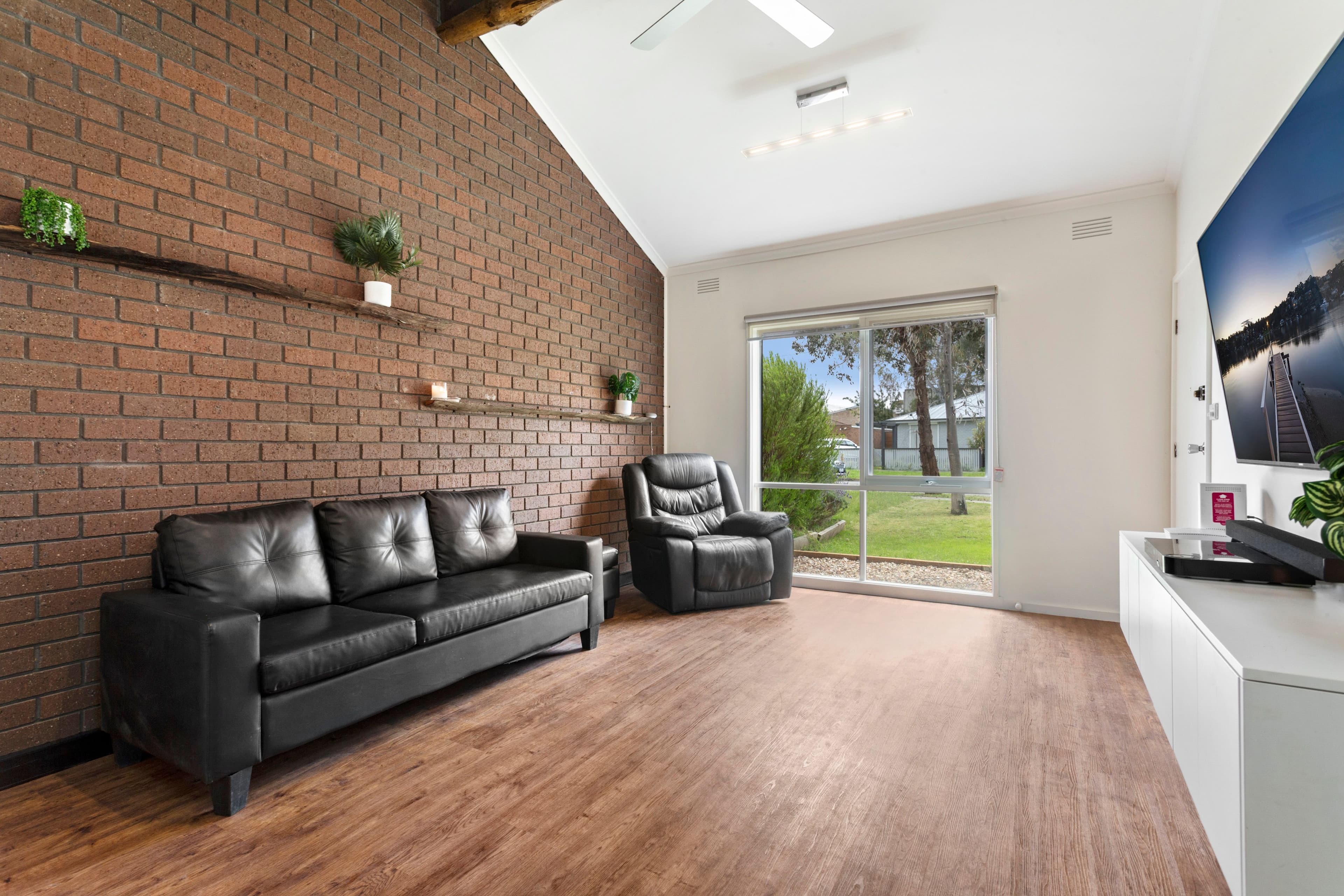 40 Virginia Crescent, Bundoora VIC 3083, Bundoora - Thumbnail 3