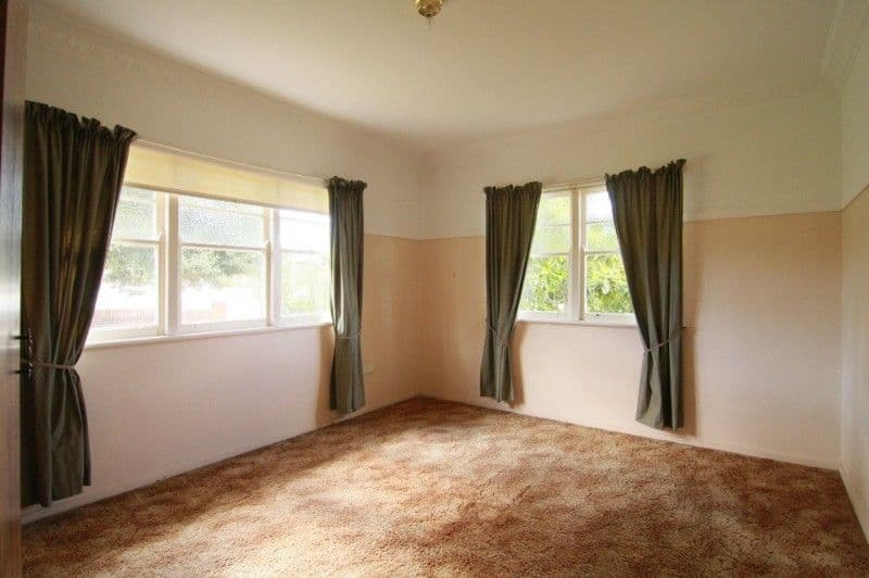 44 Ramsay Street, CENTENARY HEIGHTS QLD 4350, Centenary Heights - Thumbnail 4