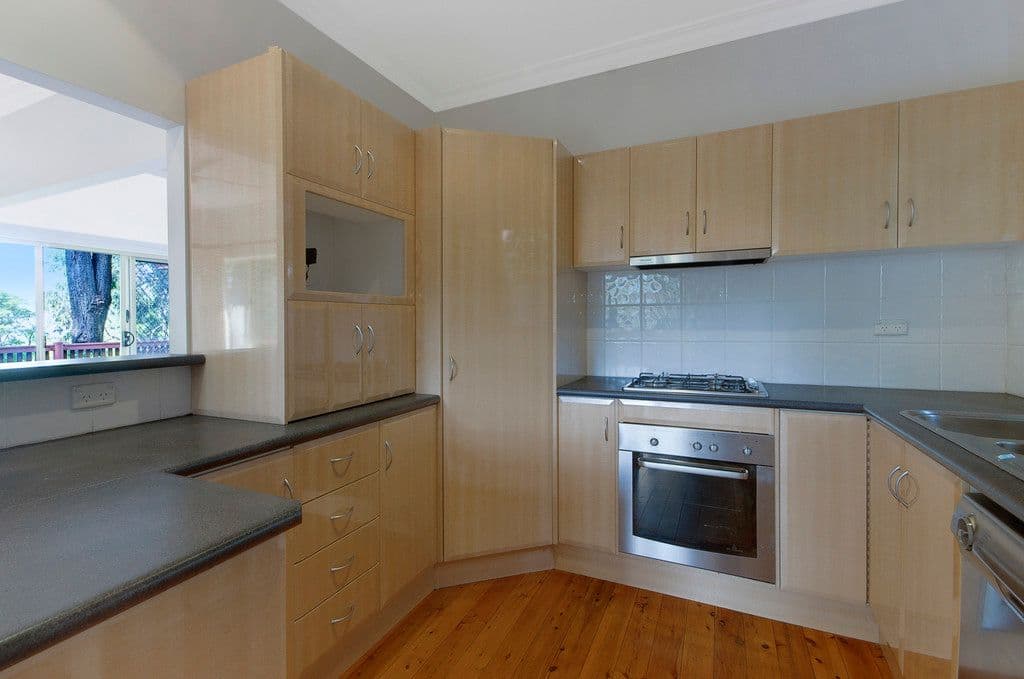 26 Pass Avenue, THIRROUL NSW 2515, Thirroul - Thumbnail 6