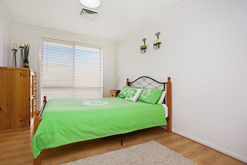 8 Blueberry Close, ABERGLASSLYN NSW 2320, Aberglasslyn - Thumbnail 8