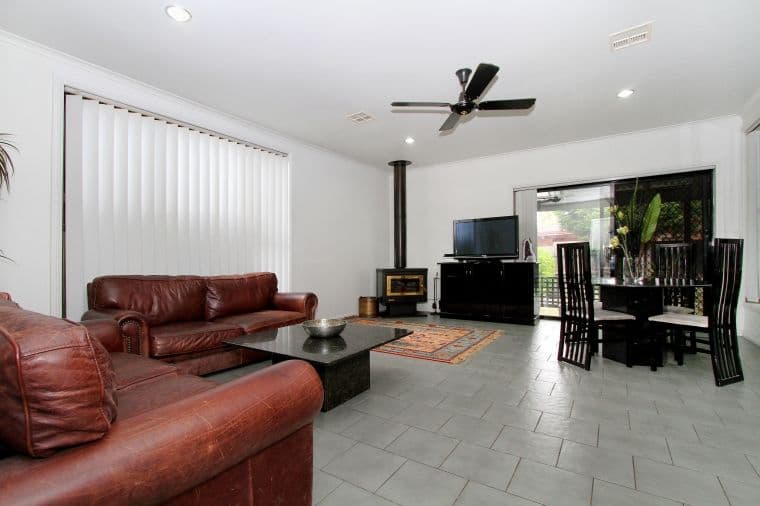 9 Randell Court, MILL PARK VIC 3082, Mill Park - Thumbnail 4