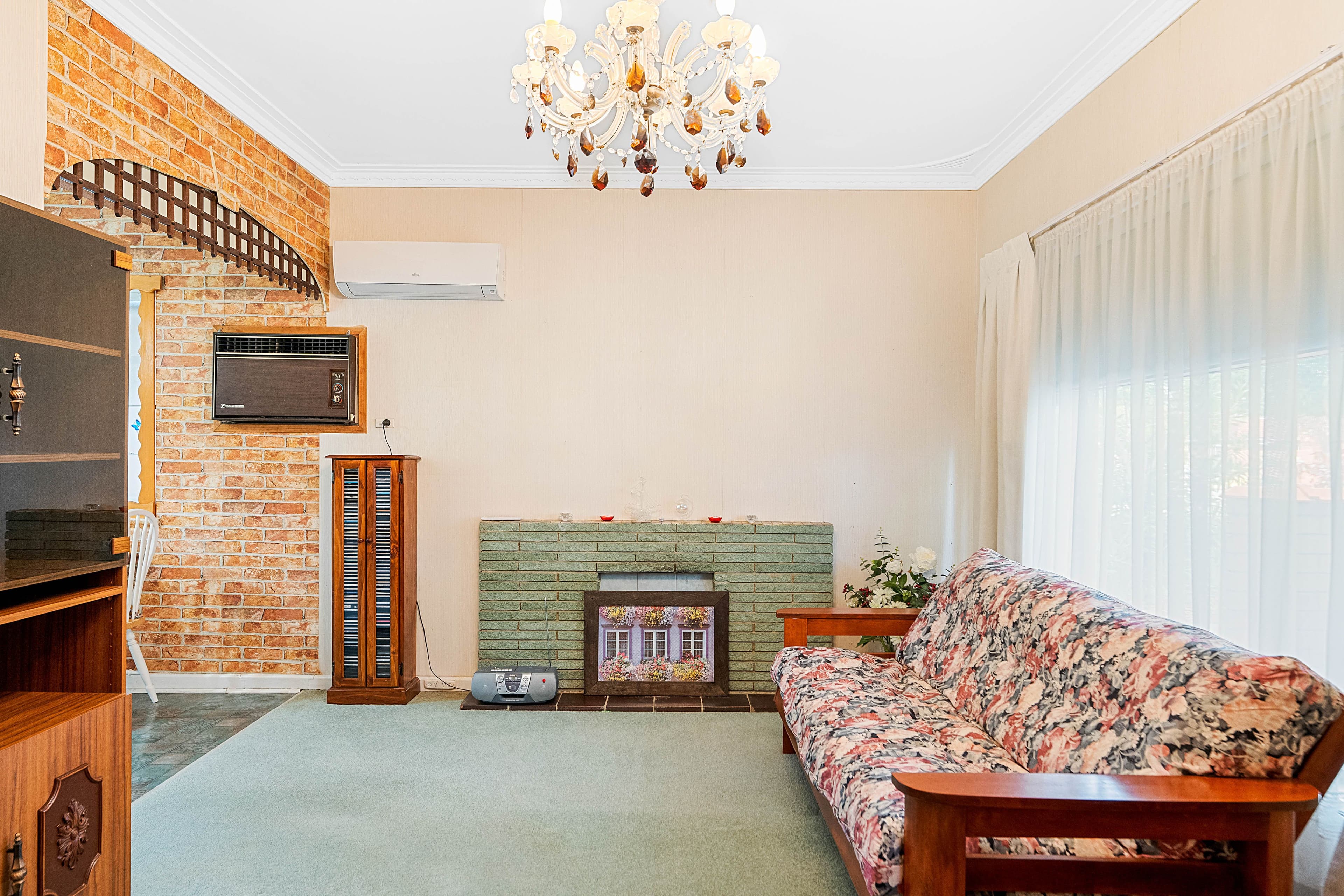 38 Berehaven Avenue, Thornlie WA 6108, Thornlie - Thumbnail 2