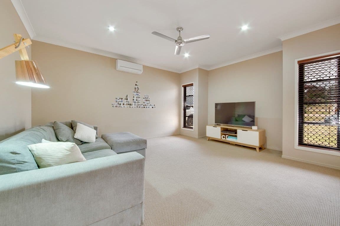 12 Clarendon Street, Clinton QLD 4680, Clinton - Thumbnail 5