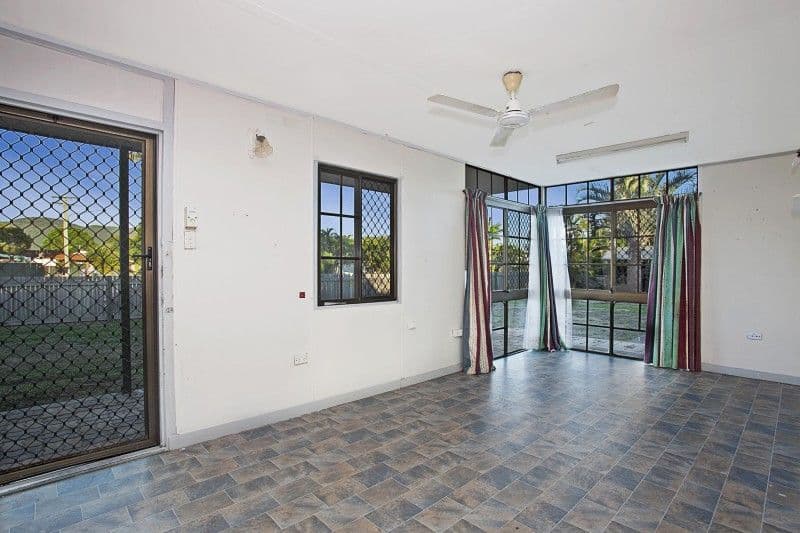 7 Lawrence Street, Kelso QLD 4815, Kelso - Thumbnail 4
