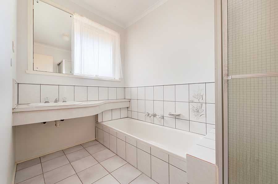 5 Mitford Crescent, Craigieburn VIC 3064, Craigieburn - Thumbnail 6