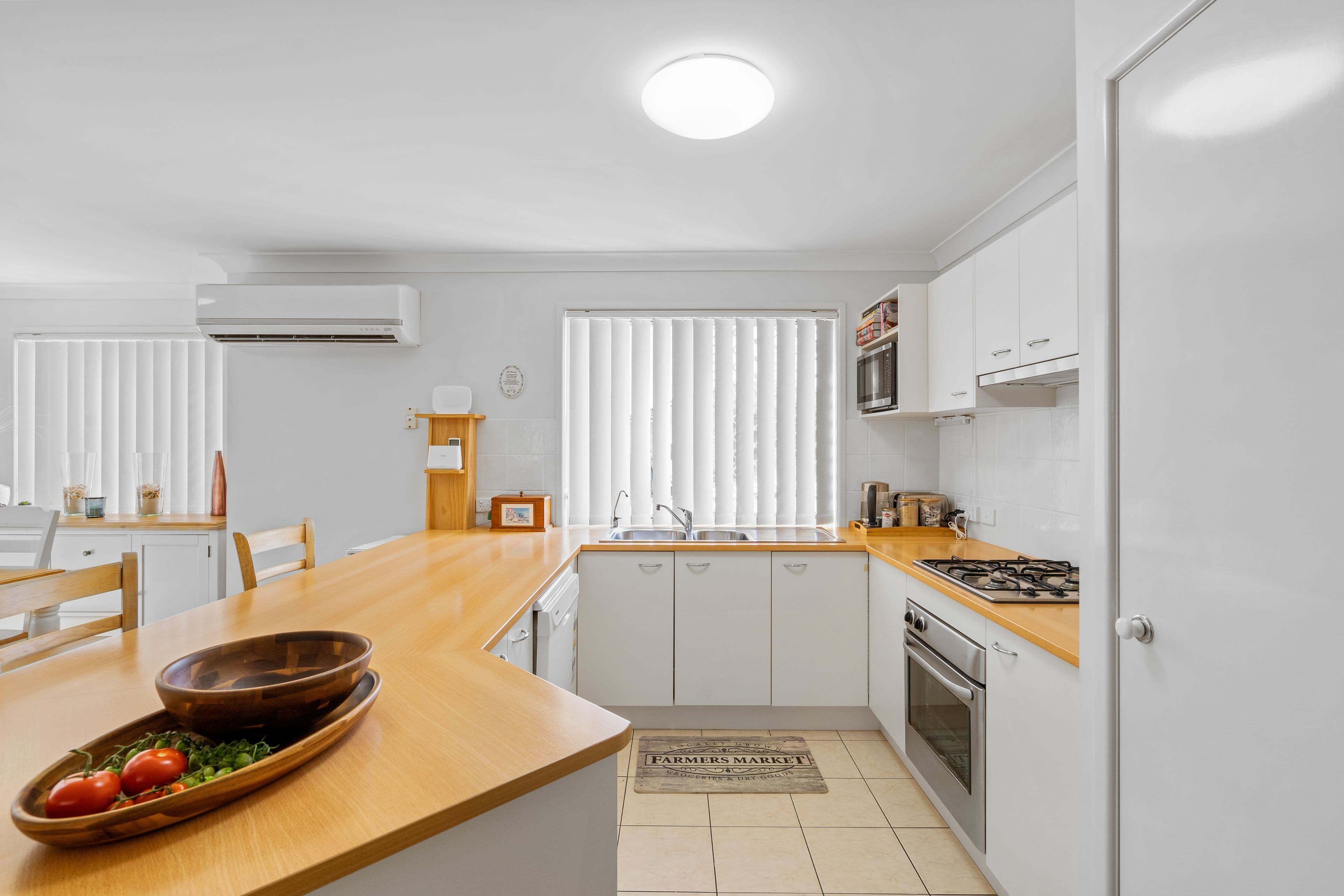 20 Barnard Crescent, Murrumba Downs QLD 4503, Murrumba Downs - Thumbnail 2
