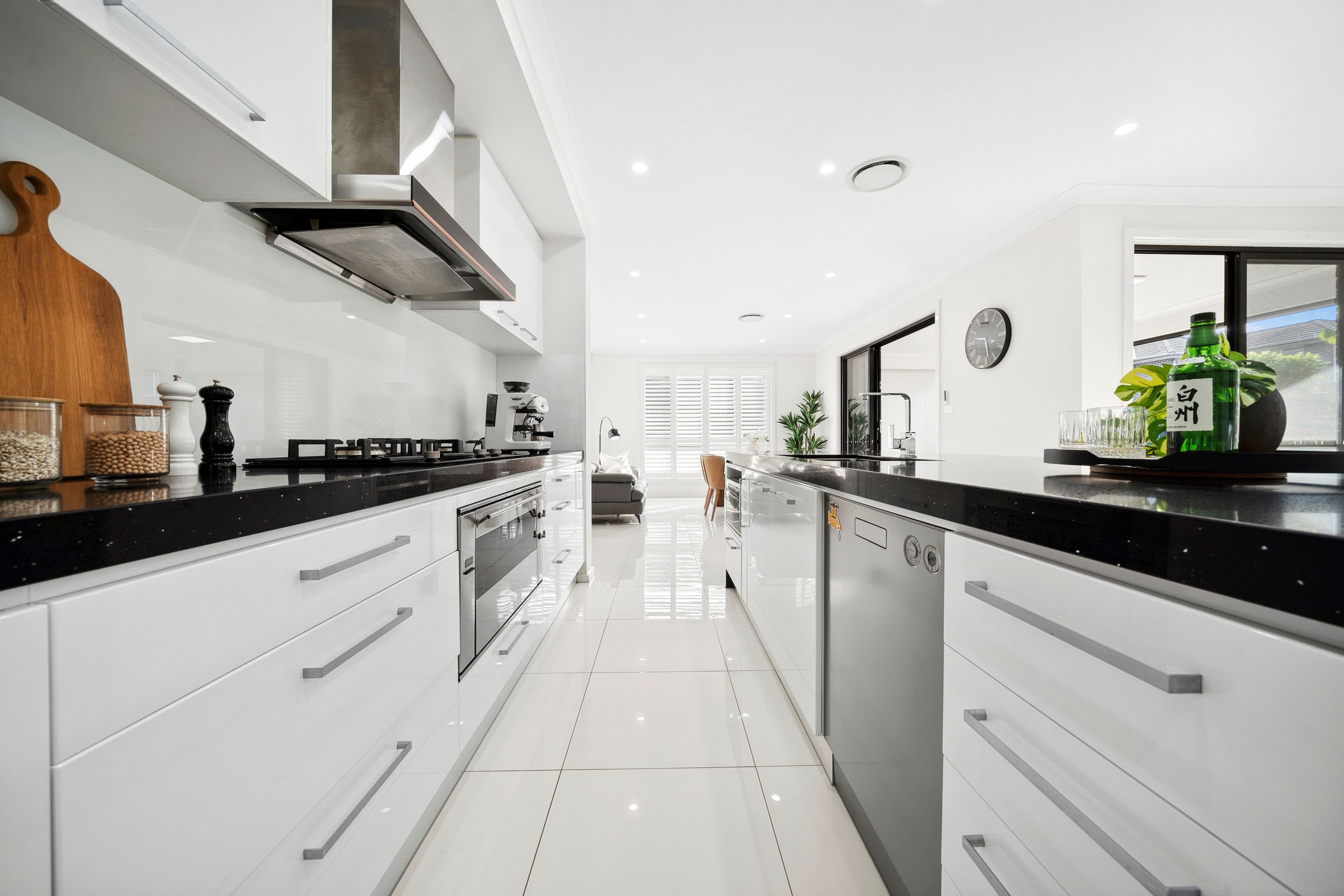 9 Cocoparra Circuit, North Kellyville NSW 2155, North Kellyville - Thumbnail 7