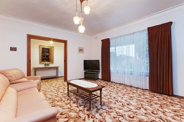 107 Radford Road, Reservoir VIC 3073, Reservoir - Thumbnail 2