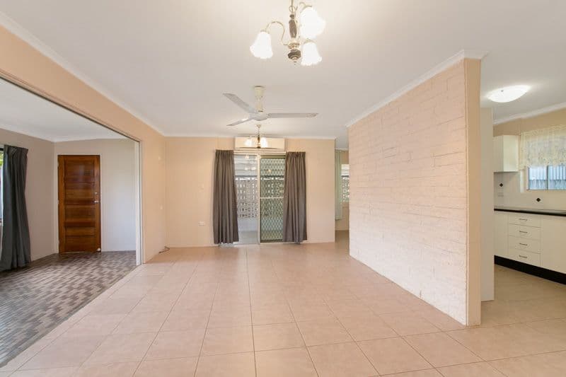 76 Wilks Street, BUNGALOW QLD 4870, Bungalow - Thumbnail 6