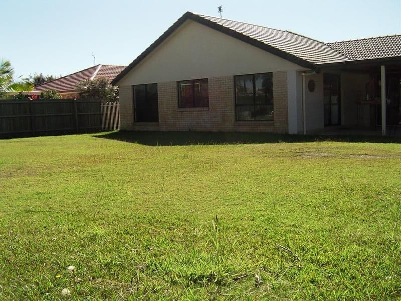 15 Kilbride Court, CALOUNDRA WEST QLD 4551, Caloundra West - Thumbnail 3