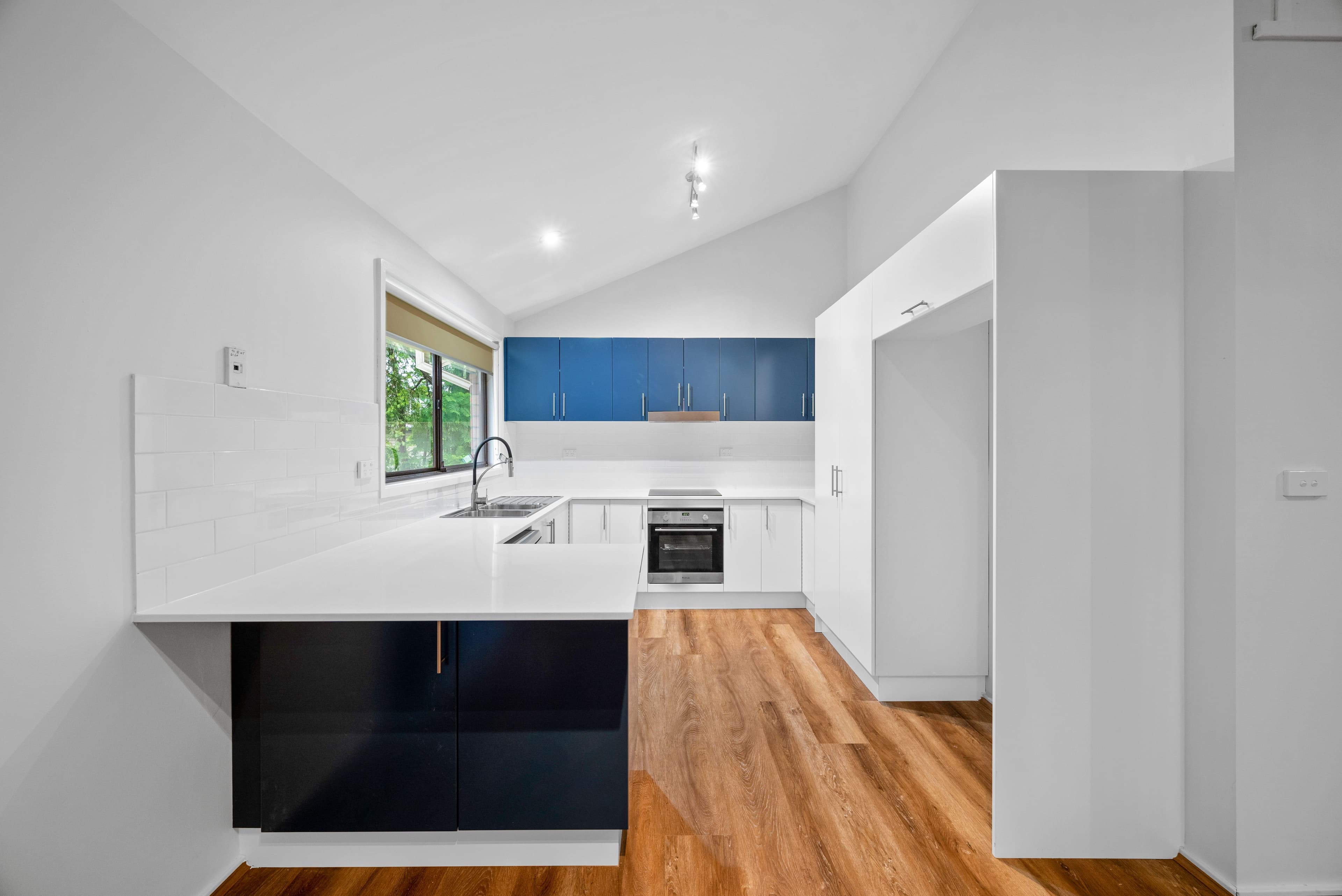 17 Bowerbird Avenue, Ingleburn NSW 2565, Ingleburn - Thumbnail 3