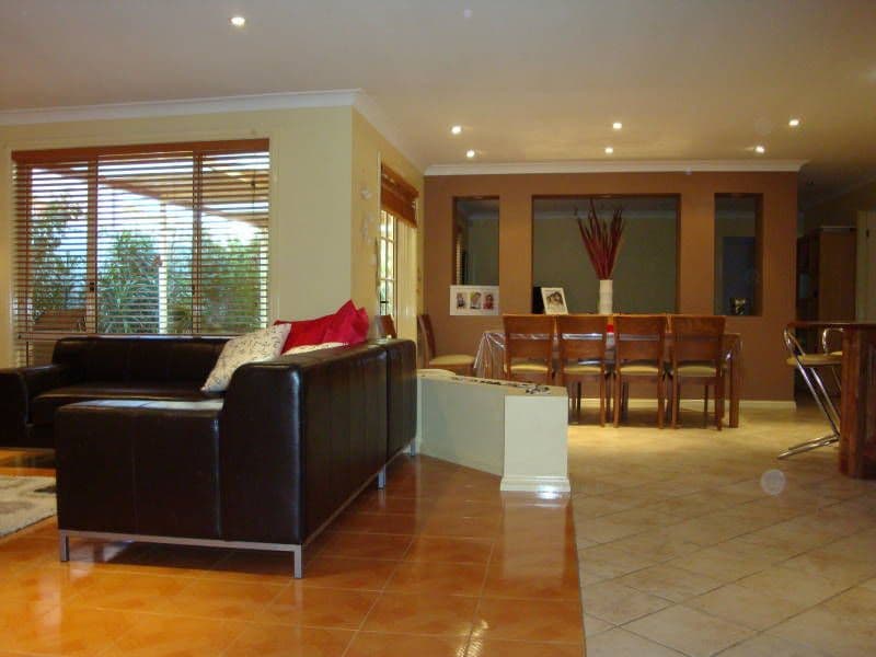 8  Angela Street, CECIL HILLS NSW 2171, Cecil Hills - Thumbnail 4