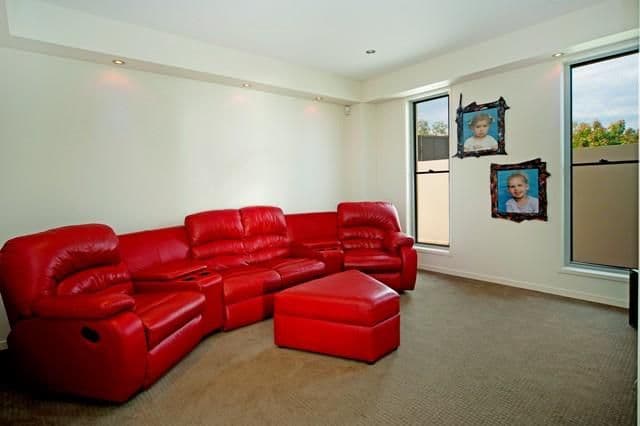 20 Fleetwood Court, HELENSVALE QLD 4212, Helensvale - Thumbnail 4