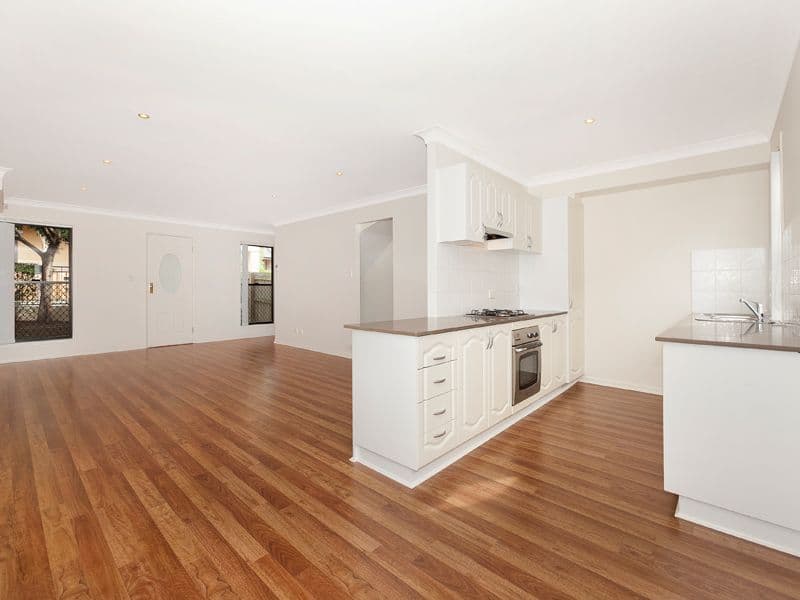 46 Cunningham Street, TARINGA QLD 4068, Taringa - Image 1