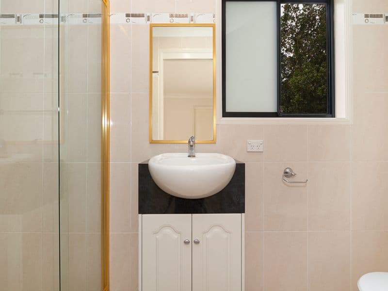 46 Cunningham Street, TARINGA QLD 4068, Taringa - Thumbnail 4