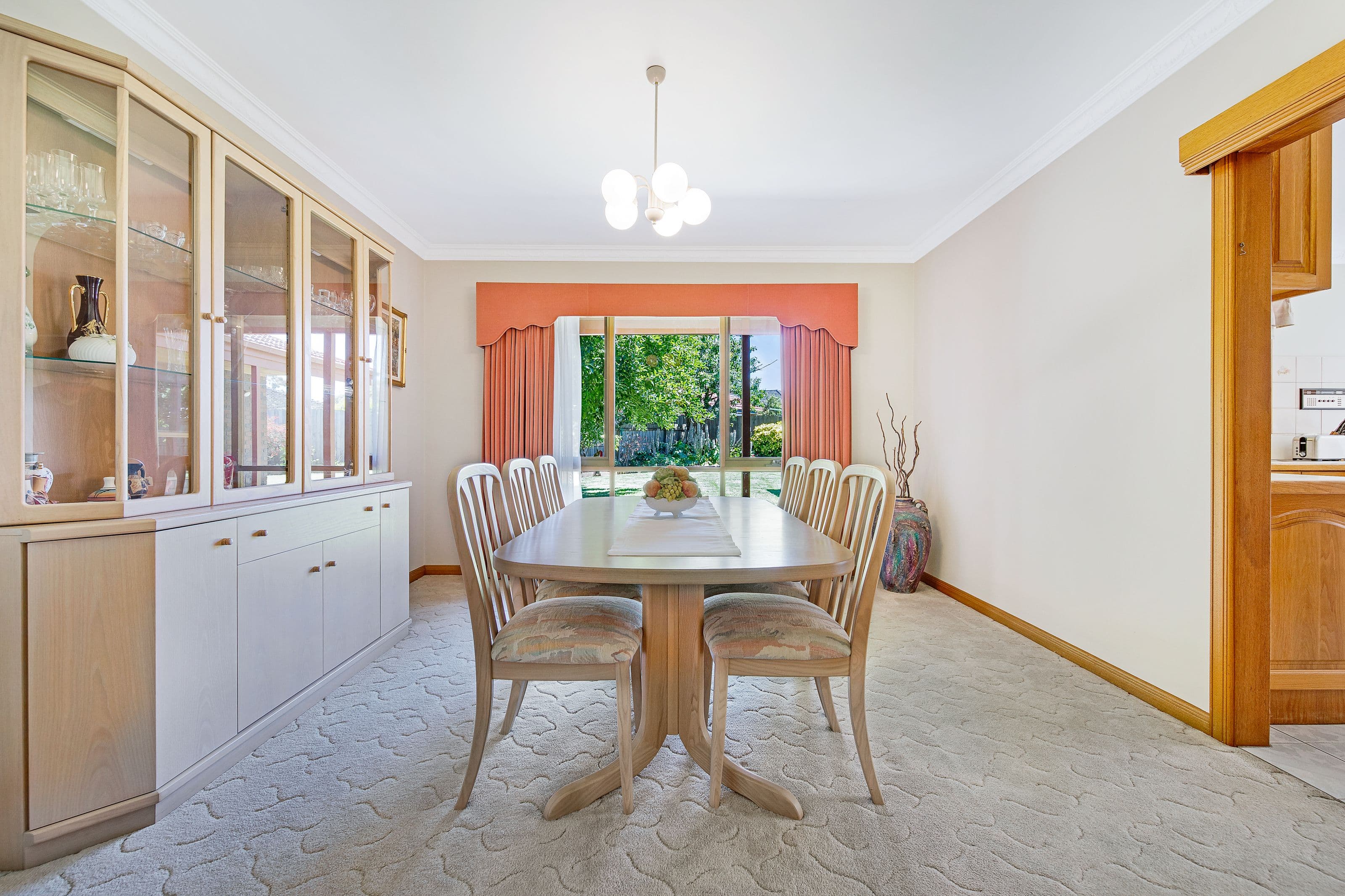 8 Mena Court, Wheelers Hill VIC 3150, Wheelers Hill - Thumbnail 5