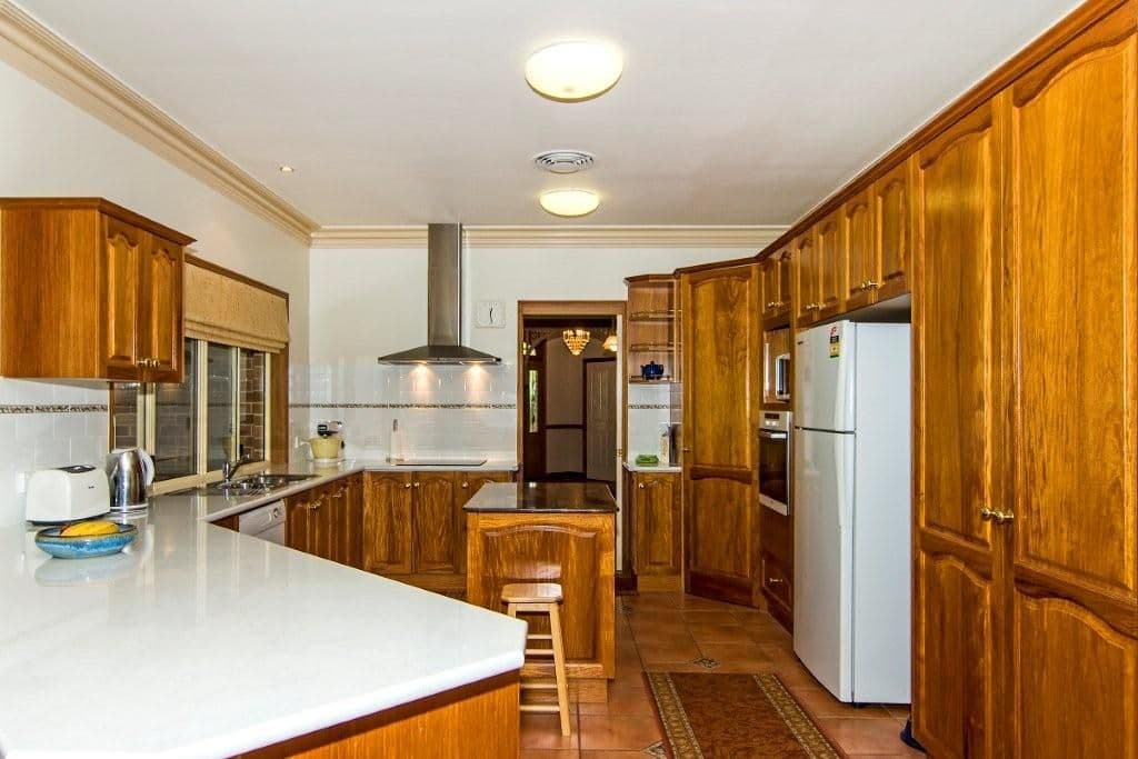 16 Cristina Court, HIGHFIELDS QLD 4352, Highfields - Thumbnail 2