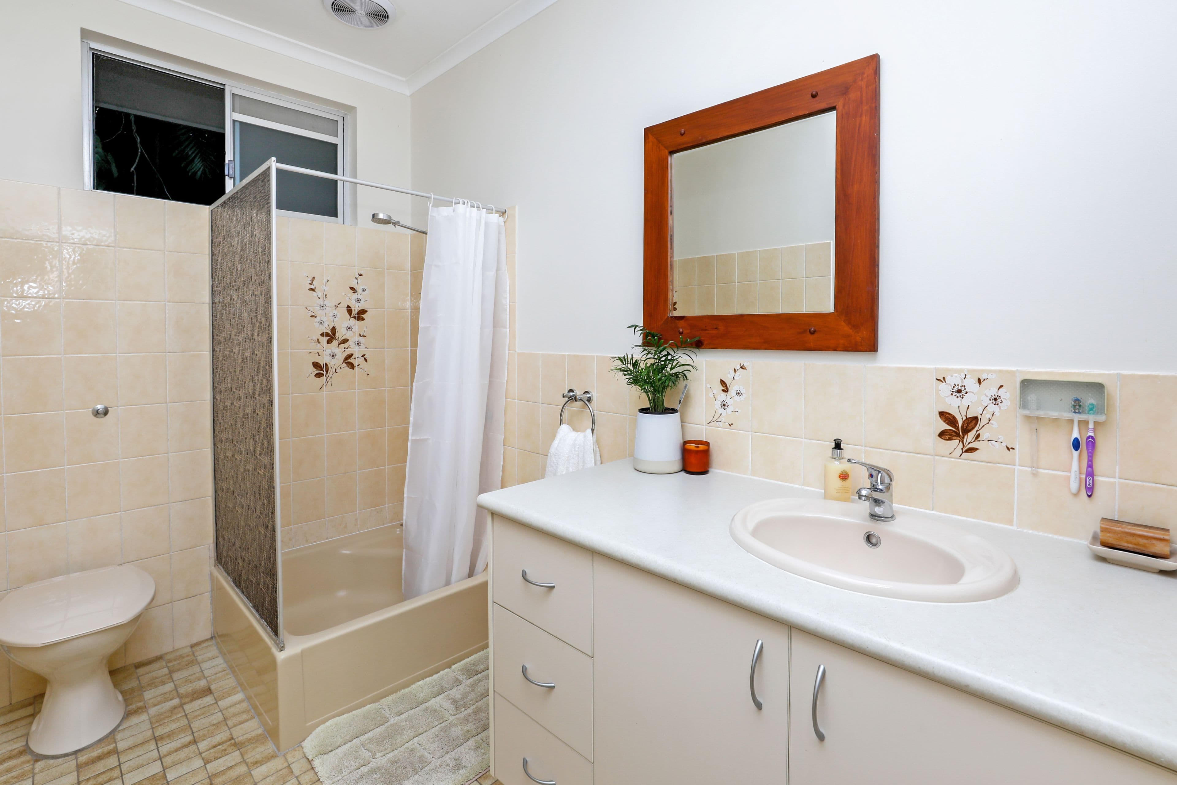 204-206 Panguna Street, Trinity Beach QLD 4879, Trinity Beach - Thumbnail 2