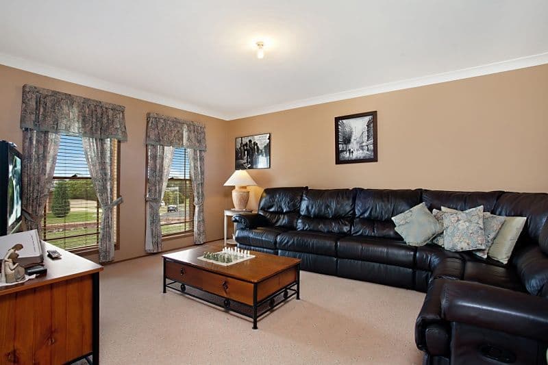 2 Beasley Close, LARGS NSW 2320, Largs - Thumbnail 2