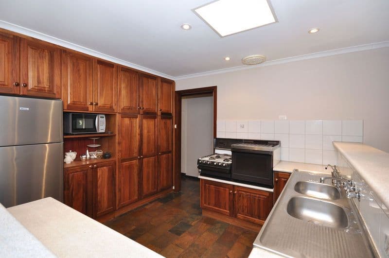 5 Dawson Avenue, HAPPY VALLEY SA 5159, Happy Valley - Thumbnail 2