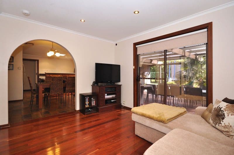 5 Dawson Avenue, HAPPY VALLEY SA 5159, Happy Valley - Thumbnail 3