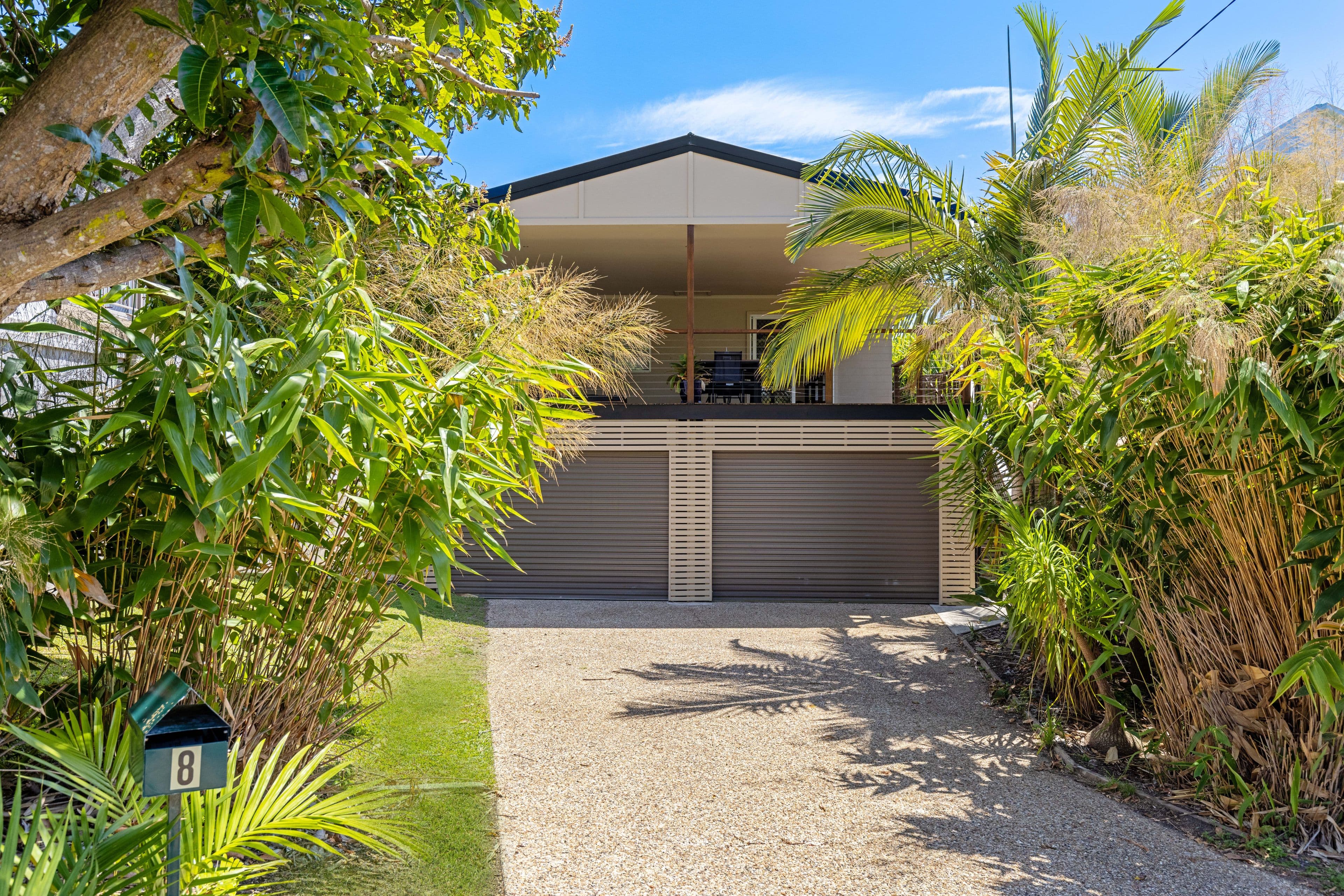 8 Camfield Street, Alexandra Headland QLD 4572, Alexandra Headland - Thumbnail 2