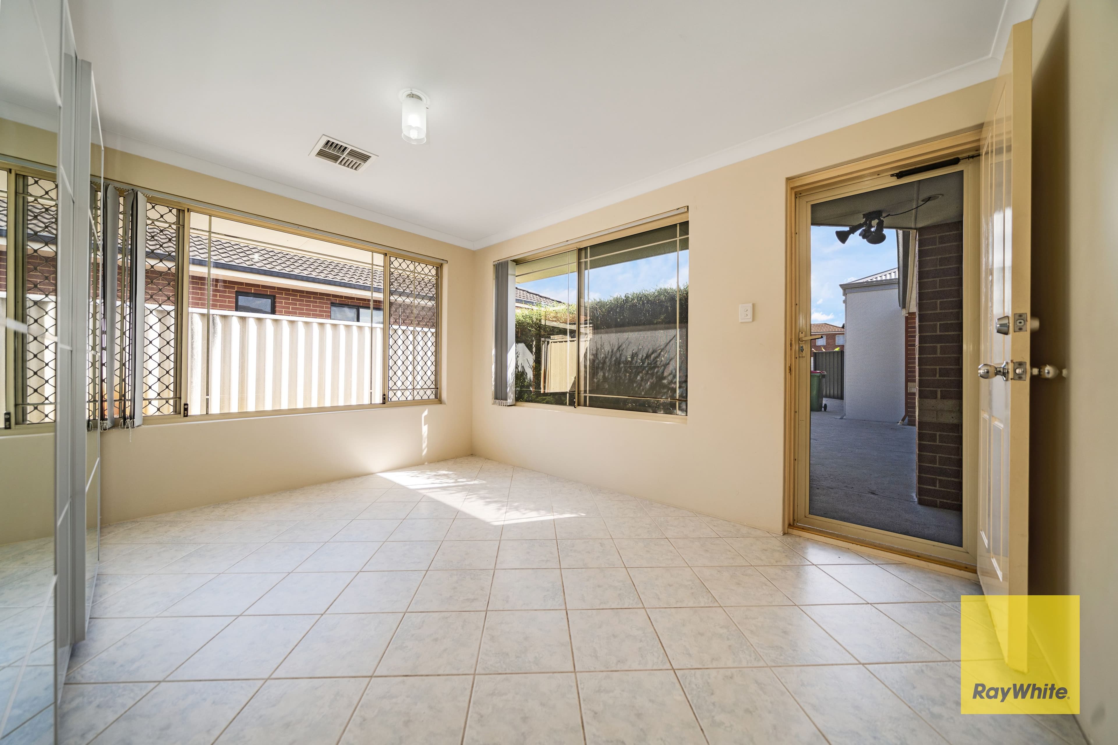3A Peters Place, Morley WA 6062, Morley - Thumbnail 3