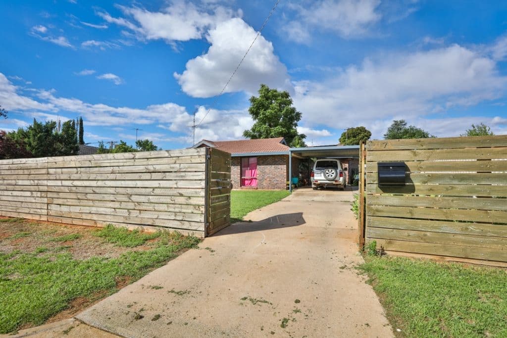 2171 Fifteenth Street, Irymple VIC 3498, Irymple - Thumbnail 2
