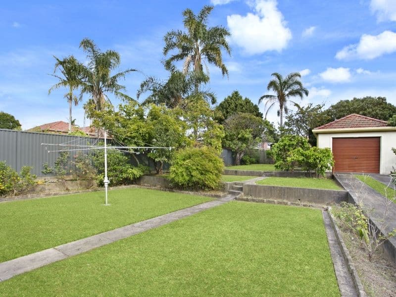 16 Lobb Crescent, Beverley Park NSW 2217, Beverley Park - Thumbnail 2