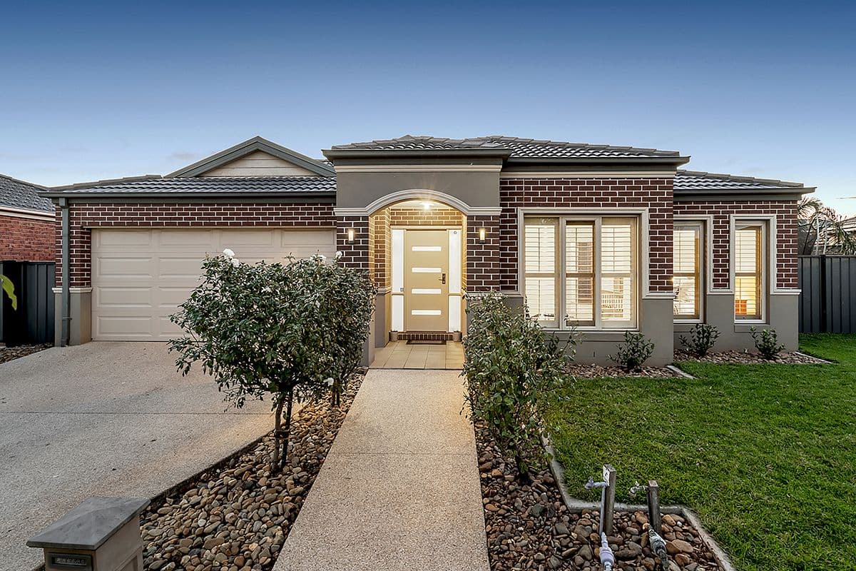 9 Northcroft Street, Craigieburn VIC 3064, Craigieburn - Image 1