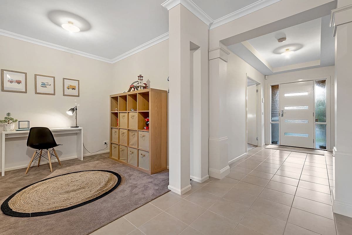 9 Northcroft Street, Craigieburn VIC 3064, Craigieburn - Thumbnail 7