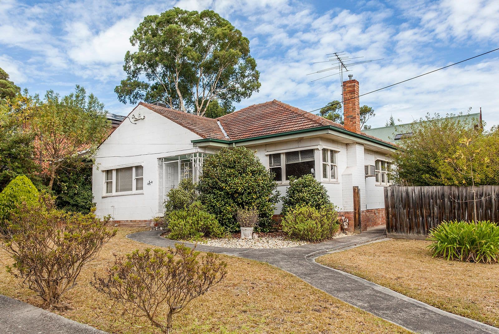 1 Hammence Street, Glen Waverley VIC 3150, Glen Waverley - Thumbnail 2