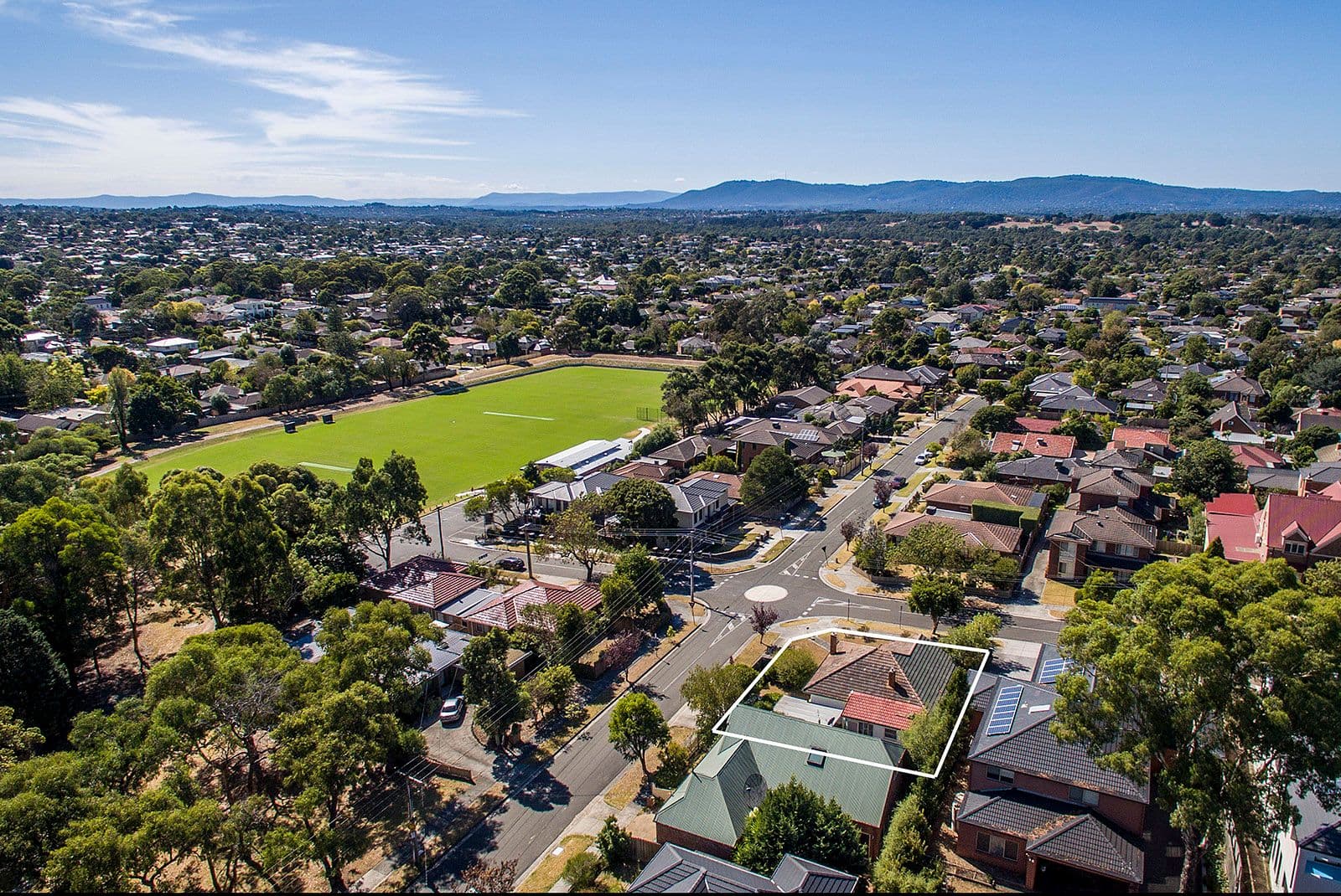 1 Hammence Street, Glen Waverley VIC 3150, Glen Waverley - Thumbnail 8