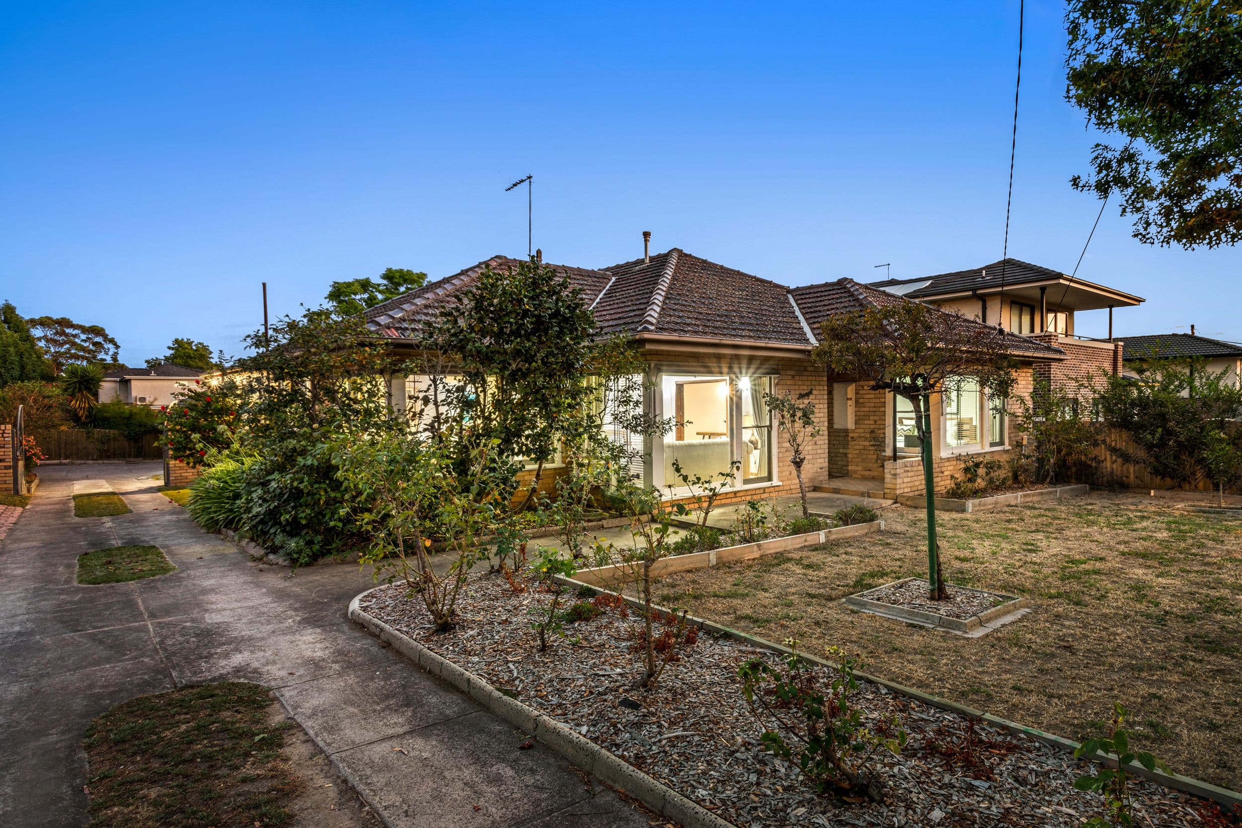 108 Elgar Road, Box Hill South VIC 3128, Box Hill South - Thumbnail 2