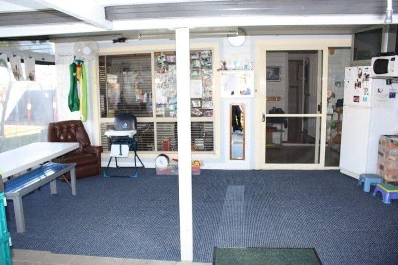 140 Federation Avenue, COROWA NSW 2646, Corowa - Thumbnail 5