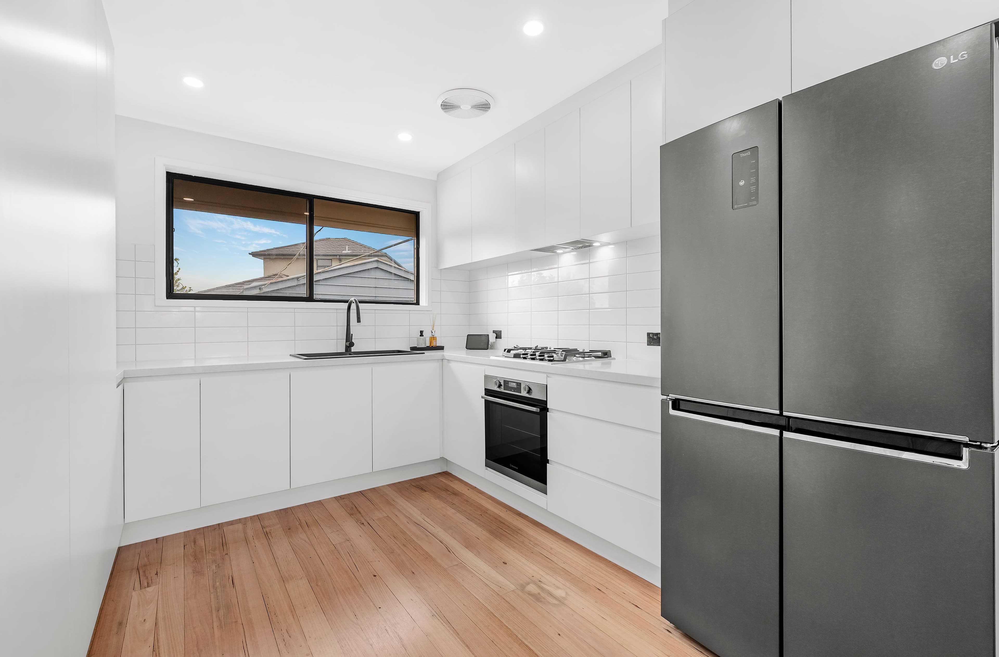 14 Delta Court, Thomastown VIC 3074, Thomastown - Thumbnail 2