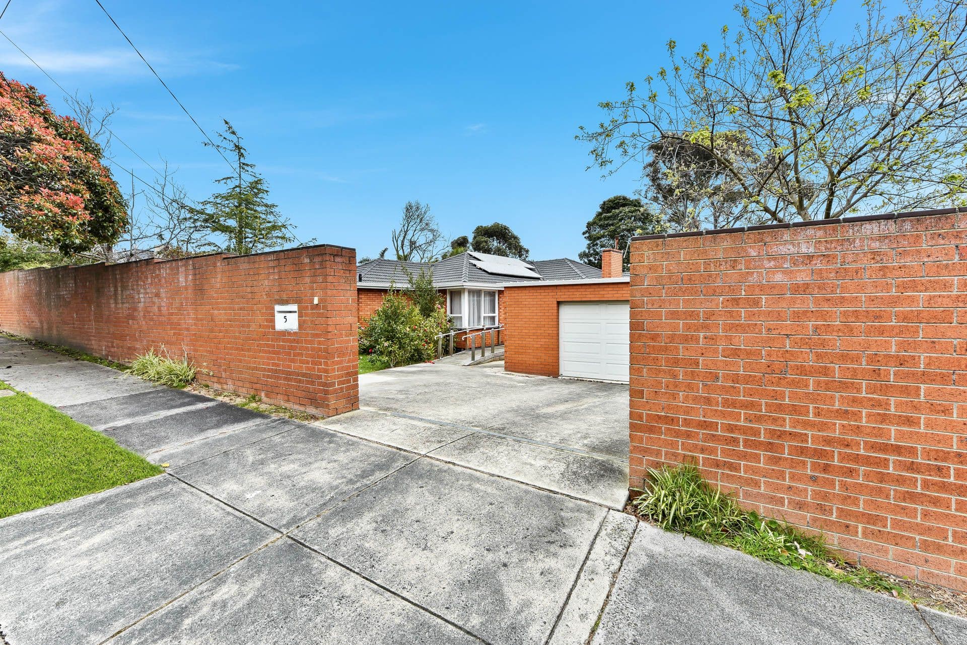 5 Chantilly Street, Mount Waverley VIC 3149, Mount Waverley - Thumbnail 6