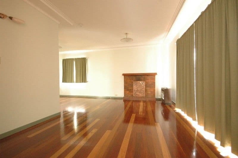 3 Roessler Street, RANGEVILLE QLD 4350, Rangeville - Thumbnail 2