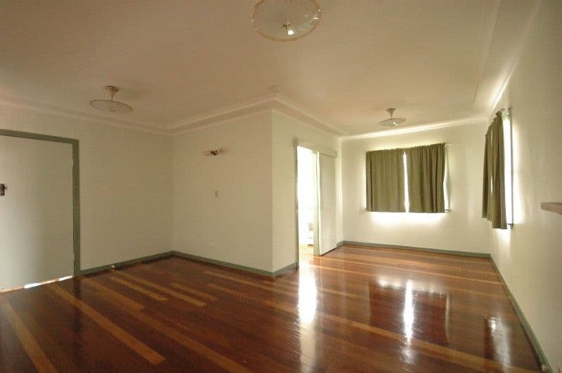 3 Roessler Street, RANGEVILLE QLD 4350, Rangeville - Thumbnail 3