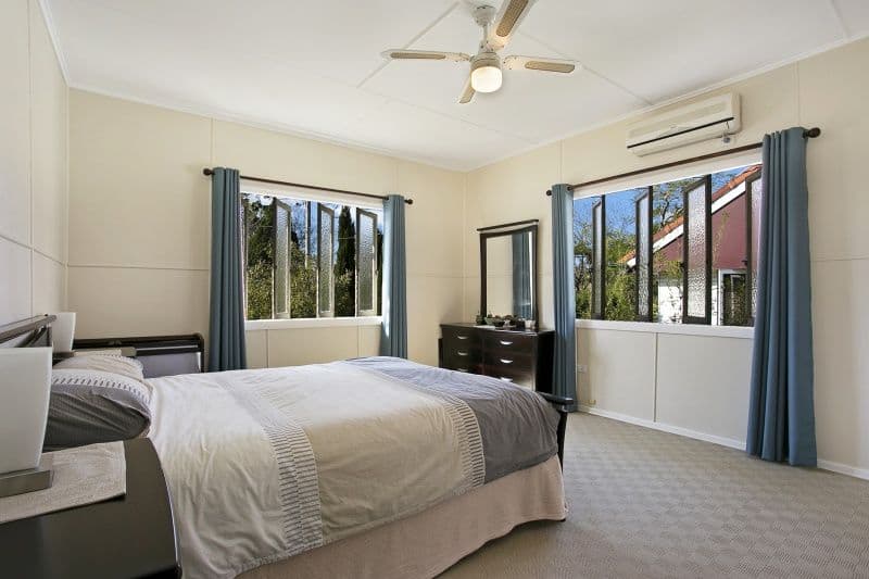 35 Bayford Street, OXLEY QLD 4075, Oxley - Thumbnail 4
