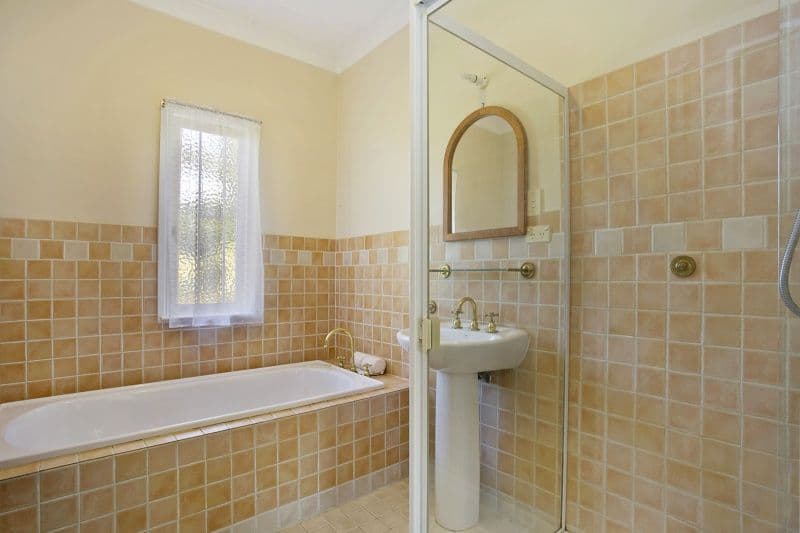 35 Bayford Street, OXLEY QLD 4075, Oxley - Thumbnail 6
